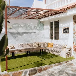  Hostal Endless Summer (adults Only)